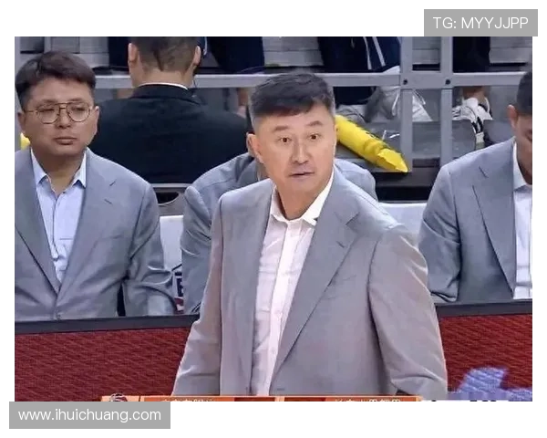 杜锋执教失误遭批 外援选择与防守漏洞引争议